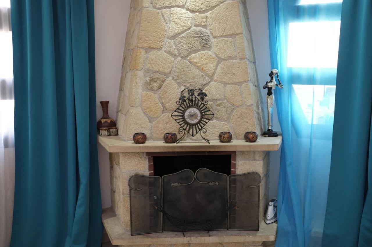 Kallithea  Irenes Apartment מראה חיצוני תמונה