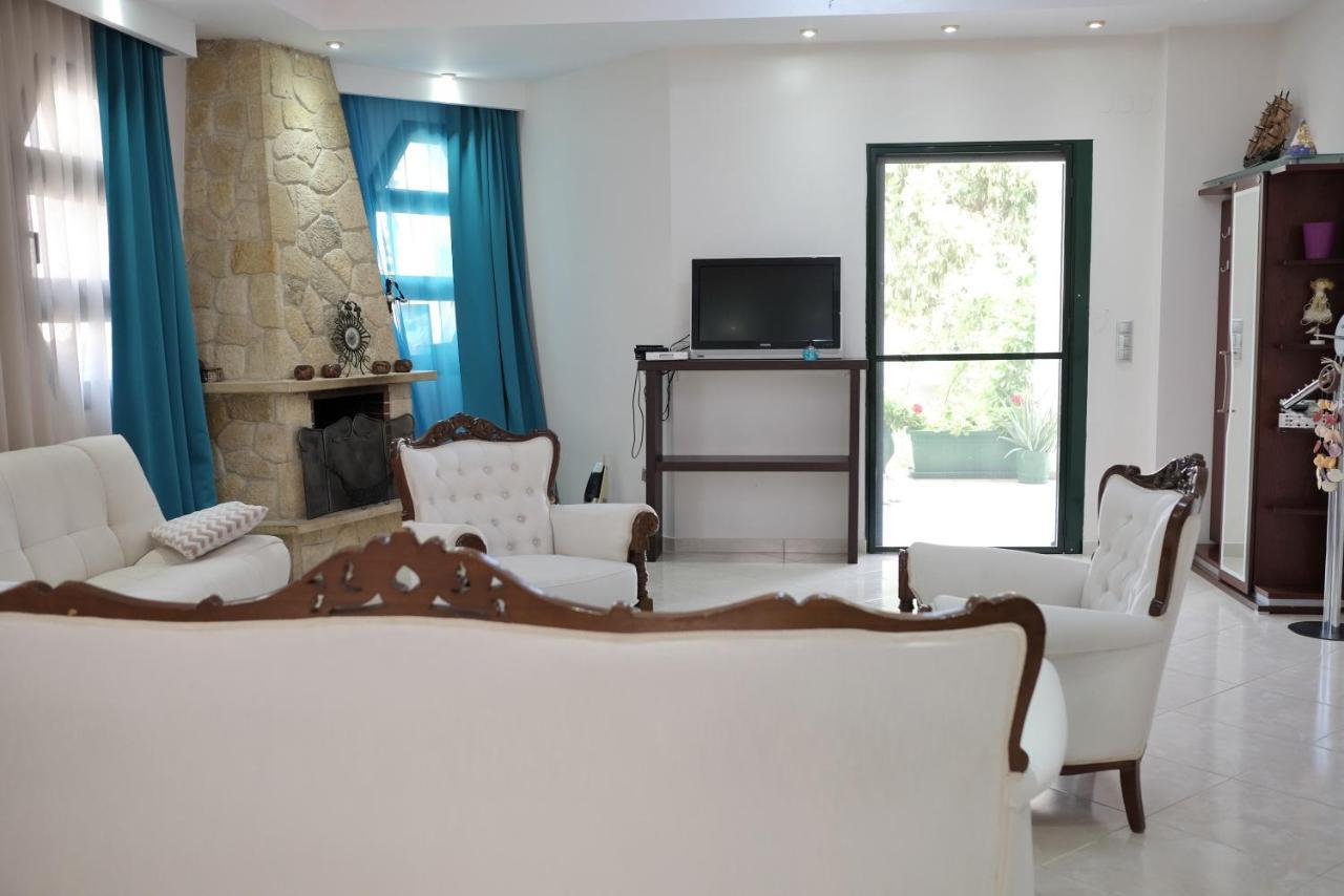 Kallithea  Irenes Apartment מראה חיצוני תמונה